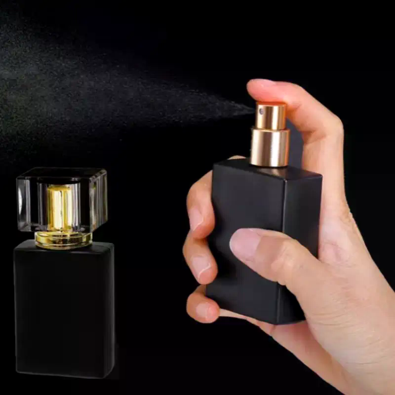 30/50ml Bright Black Perfume B - Water Bottle Blank recension och pris