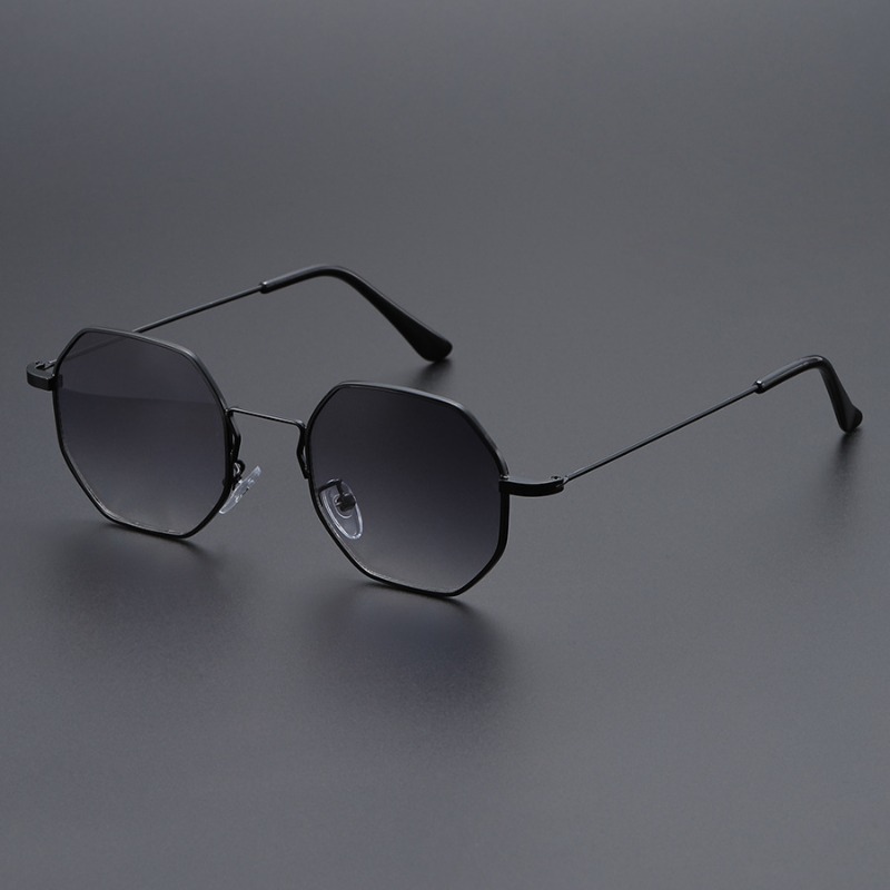 Sexy Small Square Sunglasses W - Metal Photo Panel recension och pris